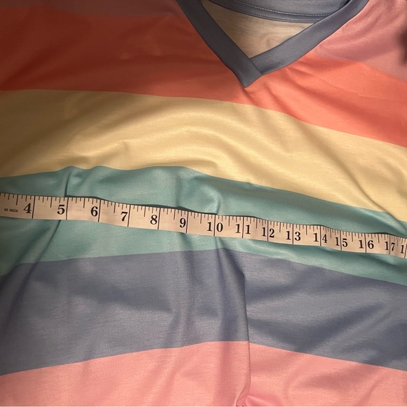 Cute colorful dress with pockets - Picture 8 of 8